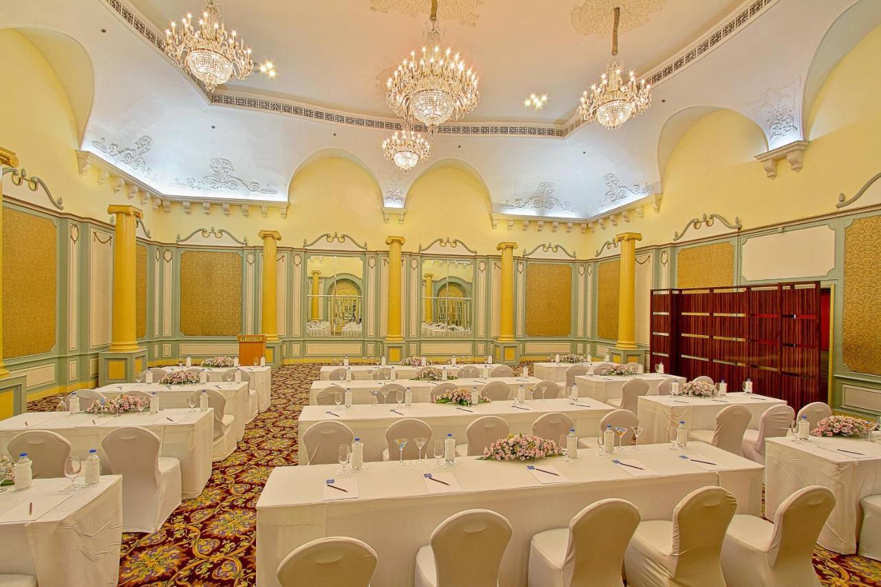 Itc Windsor, A Luxury Collection Hotel, Bengaluru Екстериор снимка