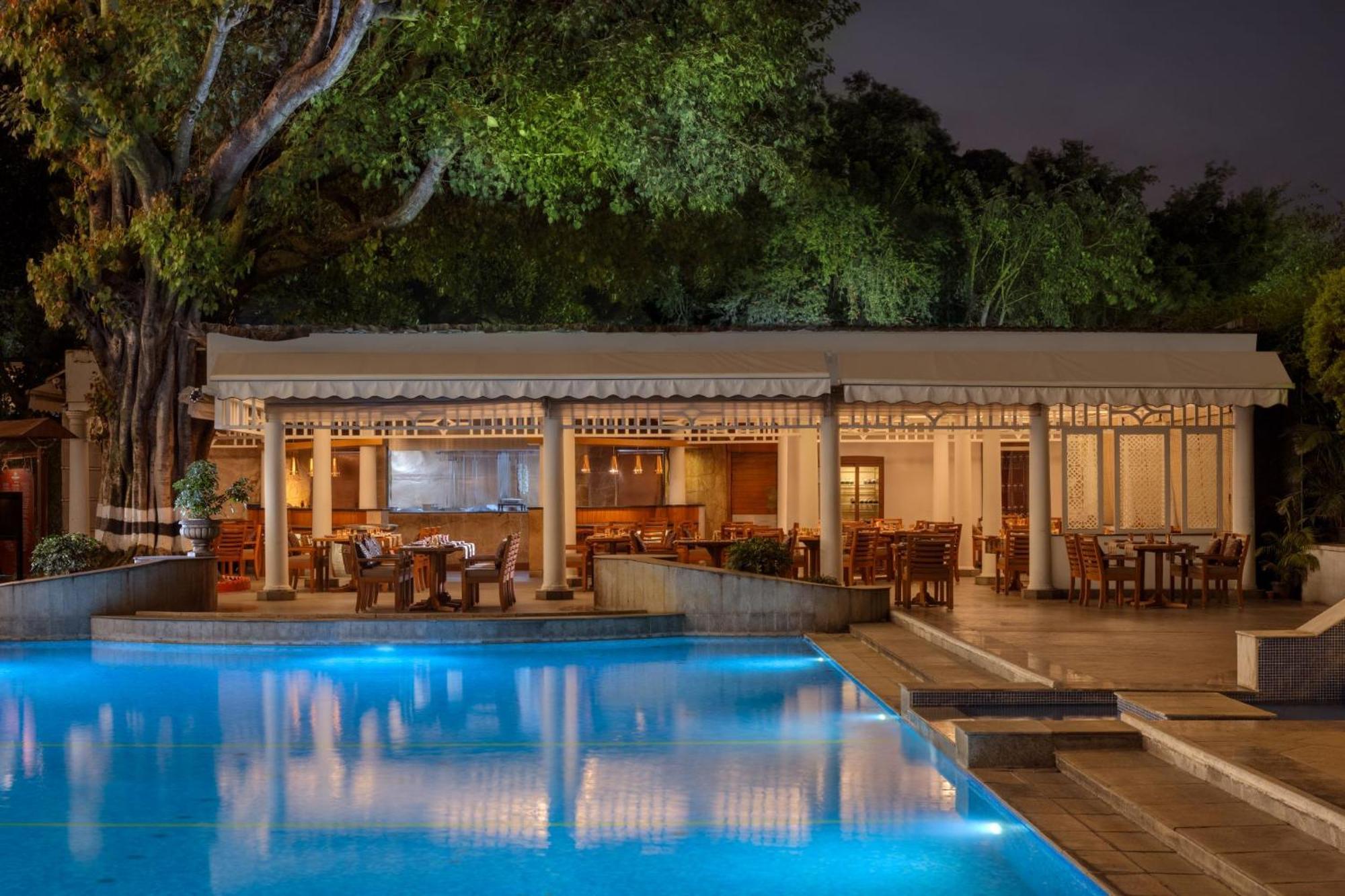Itc Windsor, A Luxury Collection Hotel, Bengaluru Екстериор снимка